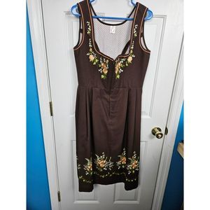 Trevira Size 44 Dress With Embroidered Flowers